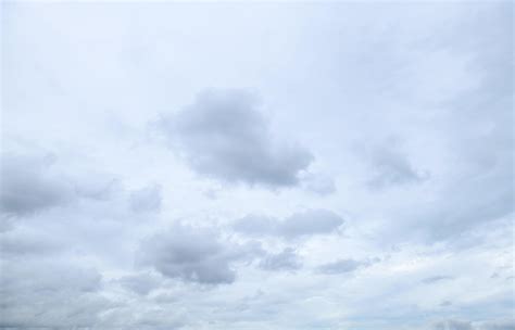 Storm clouds floating in a rainy day with natural light. Cloudscape ...