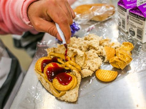 What Jail Food Really Looks Like Around the US and Europe - Business Insider