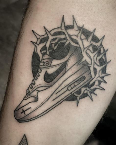 30 Cool Nike Tattoos Make You Attractive | Xuzinuo