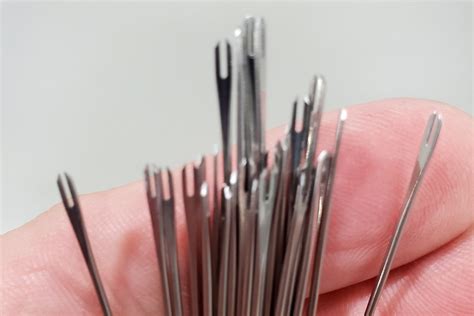Bifurcated Needles Röchling Jp