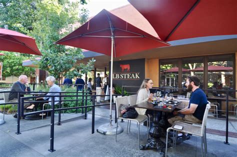 LB Steak outdoor patio seating elevates good Happy Hour to great - InMenlo