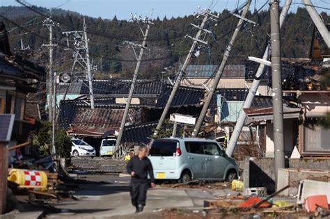 地震と津波で被害を受けた石川県珠洲市宝立町：令和6年能登半島地震 写真特集：時事ドットコム