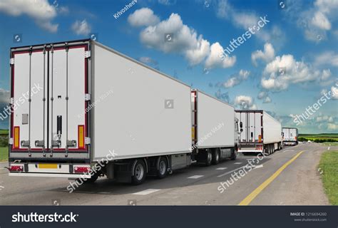 Container On Big Highway Transport Loads Foto De Stock