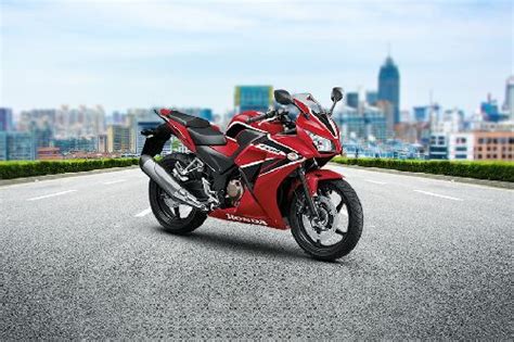 Honda Cbr300r 2024 Motorcycle Price Find Reviews Specs Zigwheels