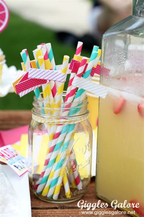 10 Tips For A Successful Lemonade Stand Giggles Galore