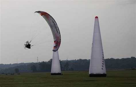 Going Fast Reflex Wings And Pylon Racing Footflyer