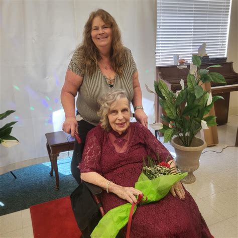 Professional Profile and Biographical Details for Sherri Kramer 3