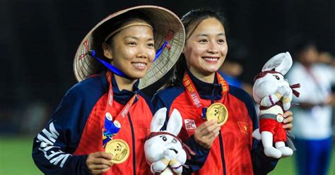 Hot girl Hoàng Thị Loan xúc động khi vô địch SEA Games Đây có thể là lần cuối bác Chung dẫn