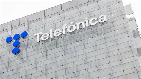 Telefónica acelera y dispara un 29 su beneficio hasta los 979 millones