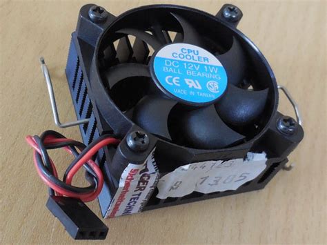 Retro Sockel Intel 7 5 3 AMD 40mm 3 pol CPU Kühler FAN Cooler schwarz