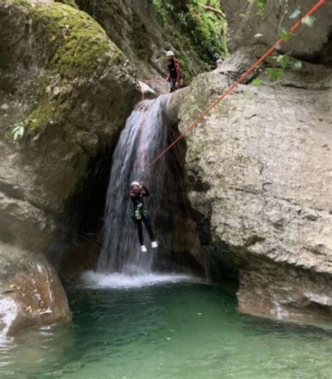 Canyoning Tocht Ecouges Express In Vercors Grenoble Getyourguide