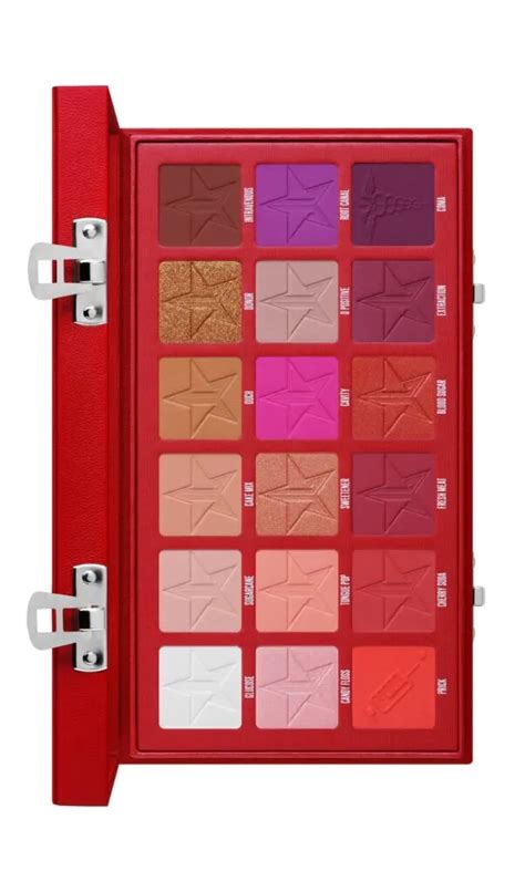 The Most Pigmented Red Eyeshadow Palettes For A Flamboyant Look