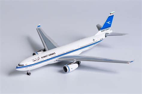 Kuwait Airways Airbus A330 200 9K APA NG Models 61039 Modelo A Escala 1