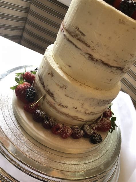 Semi Naked Cake With Fresh Fruit Mel S Amazing Cakes