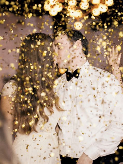 Fabulously Fun Ways to Incorporate Glitter Into Your Wedding