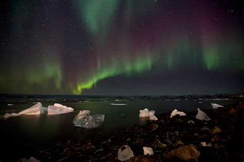 Northern Lights over Greenland | Guide to Greenland