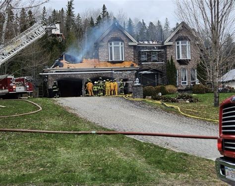 Haut Madawaska Une Résidence De Clair A été La Proie Des Flammes