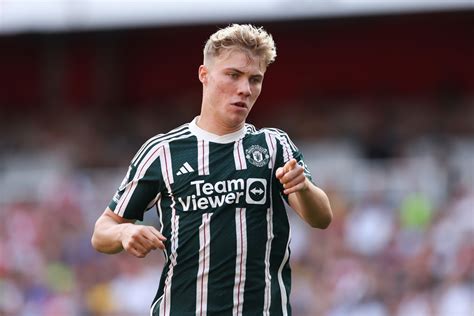 Denmark Boss Makes Rasmus Hojlund Promise To Manchester United Fans