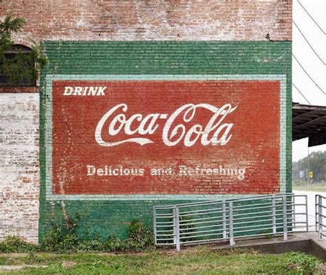 Sign Painters Of Texas By Jay B Sauceda Via Behance Cola Coca Cola