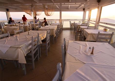 Best 9 Restaurants in Imerovigli, Santorini | Greeka