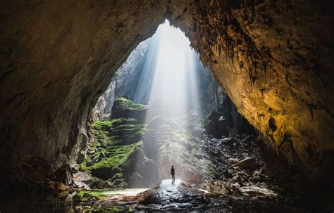 Kingdom Of Caves In Quang Binh Vietnam Vn