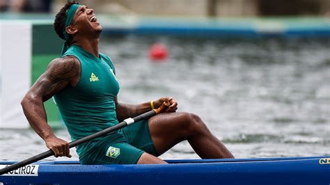 Enfim Ouro Isaquias Campe O Ol Mpico E Chega A Quatro Medalhas Na