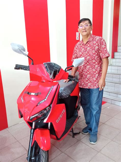 Gesits Motor Listrik Hemat Dengan Mesin Gahar