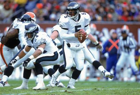 The Life And Career Of Donovan McNabb (Story)