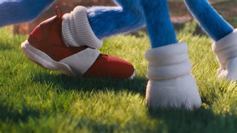 Video See How Sonic Gets His Shoes In This Latest Tv Spot From