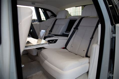 2021 Rolls Royce Phantom Pure White For Sale in Dubai, UAE