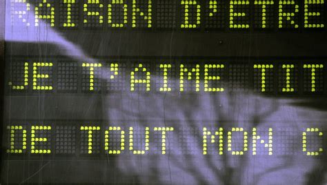 Saint Valentin dans les Landes vos mots d amour s affichent sur écran