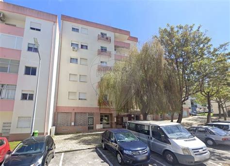 Apartamento T2 à venda na rua João Tarré Ribeiro s n Bom Sucesso