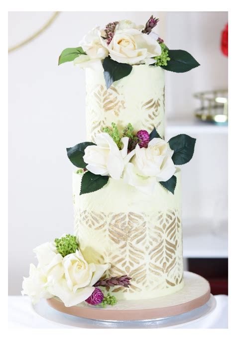 Semi Naked Cakes Birthday Cakes Northampton