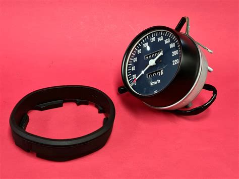 37235 371 000 37235 323 700 Speedometer And Tachometer Rubber