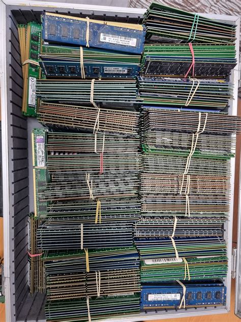 Рам памет 4 GB DDR3 за компютър гр. Стара Загора Метро • OLX.bg
