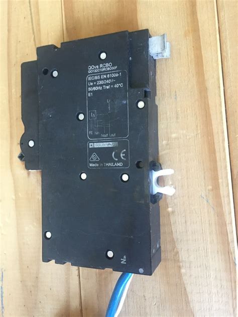 Schneider Qovs Rcbo 32 Amp 30ma Type C 32a Qwikline Square D Qo132c10r Pro Breakers