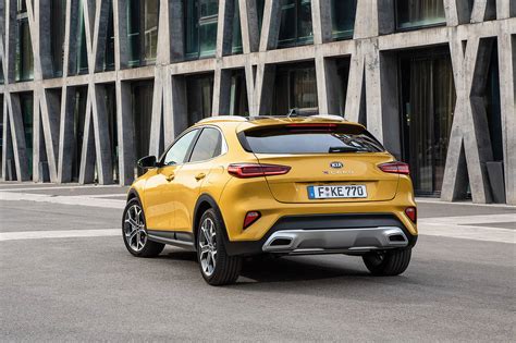 Kia XCeed 1 4 T GDi 140 KM 2019 crossover skrzynia ręczna napęd przedni