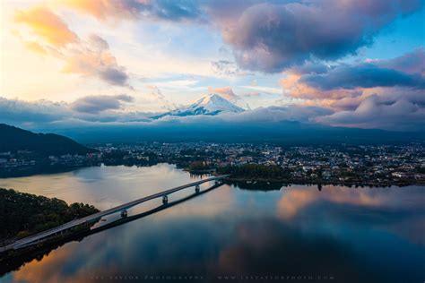 Aerial View Of Sunrise Over Lake Kawaguchiko, Japan – Les Taylor ...