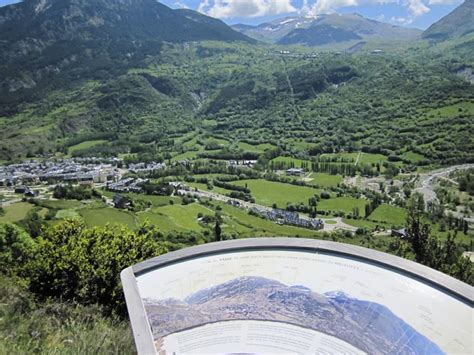 Lugares Incre Bles Que Ver En Benasque Alojamiento Benasque