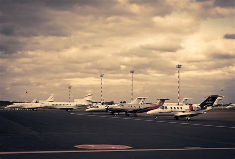 Aviación ejecutiva y aerolíneas registran una afluencia masiva de