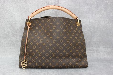 Louis Vuitton Monogram Artsy MM At Jill S Consignment