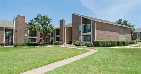 Silverbrook Apartments - Grand Prairie, TX | Apartment Finder