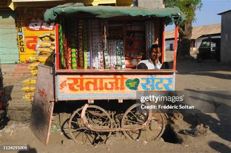 Omkareshwar Dam Photos and Premium High Res Pictures - Getty Images