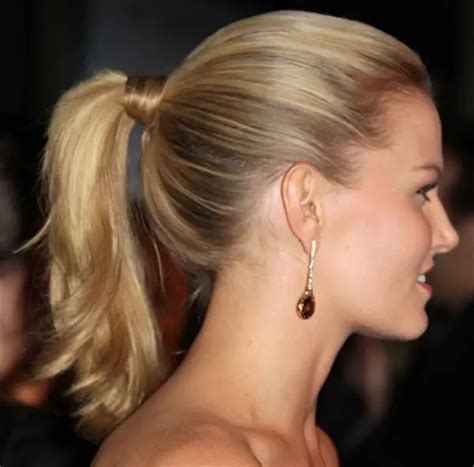 20 Beautiful Ponytail Hairstyles For Ladies Sheideas