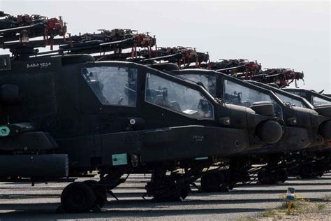 Army Grounds All Aircraft Following Two Deadly Helicopter Crashes | Military.com