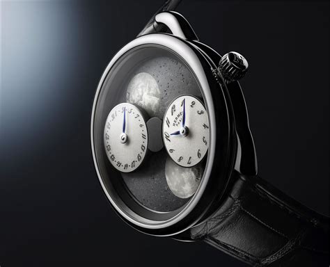 Hermès reintroduces Arceau LHeure De La Lune with new dials made from