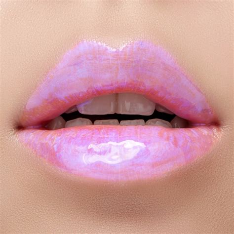 You Need To See JuicyLipsBB's Latest Lip Product