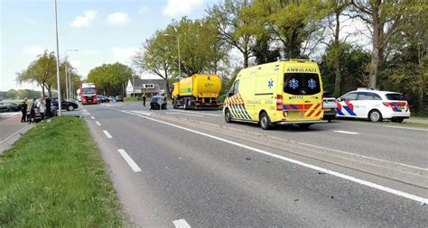 Flinke Schade Na Botsing Tussen Meerdere Voertuigen 112 Nunl