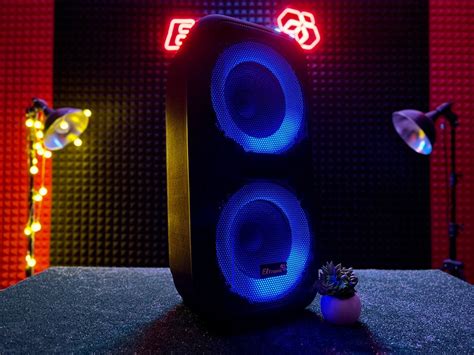 Колонка, гитара, весна. Акустика ELTRONIC 20-07 DANCE BOX 200 для ...