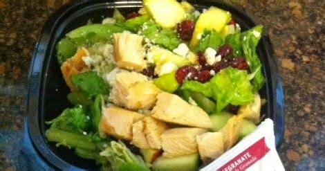 Wendy's Apple Pecan Salad Review